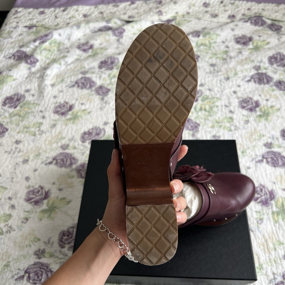 Chanel Burgundy Leather Camellia Flower Studded Platform Clogs 2023 IT 40 - Picture 6 of 16